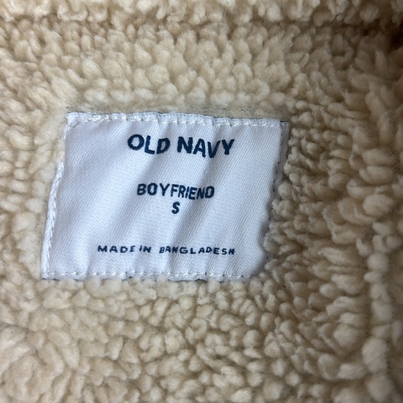 Old Navy trucker jacket - Picture 3 of 8